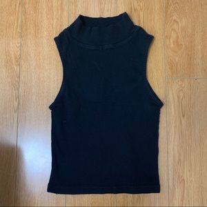 Brandy Melville Cropped Top